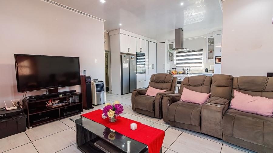 4 Bedroom Property for Sale in Buffalo Flats Eastern Cape
